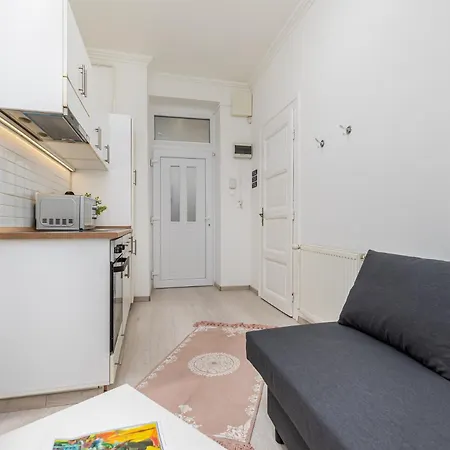 Real Kertesz Ii. Apartment *